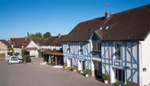 Aux Maisons The Originals Relais (Relais du Silence) - image 12