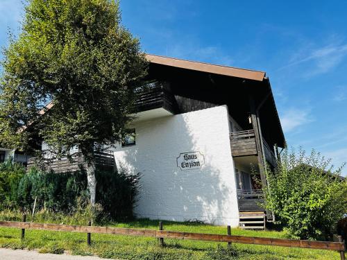 ทัศนียภาพภายนอกโรงแรม, Ferienwohnung Pflum in โอเบอร์สเตาเฟิน