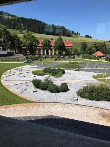 YOGA WOHLFÜHLOASE im Grünen (YOGA WOHLFUHLOASE im Grunen) in Neumarkt in Steiermark