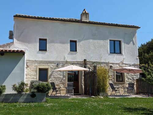 Viesnīcas āriene, I Magnoni in Pergola (Urbino)