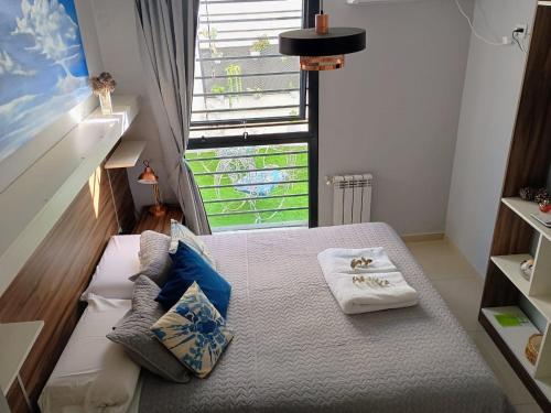 Depto céntrico excelente ubicación, con cochera, pileta y patio (Depto centrico excelente ubicacion, con cochera, pileta y patio) in 비야 카를로스 파스