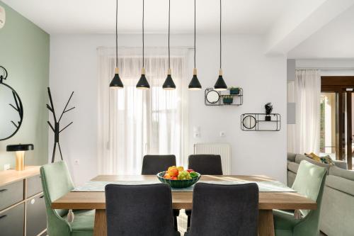 Villa Los Pacos - Spacious 3-bed villa near Rethymno with spectacular sea view