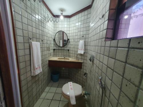 One-Bedroom Apartment image 1
