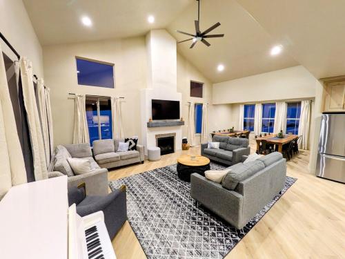 BRAND NEW World Adventure at Aspen Crest in Circleville (UT)