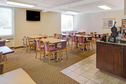 ห้องอาหาร, Motel 6 Rock Hill, SC - Cherry Road in ร็อควิลล์ (SC)