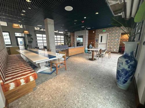 Brand new 2BR 3BA combined apartments with city views - image 10