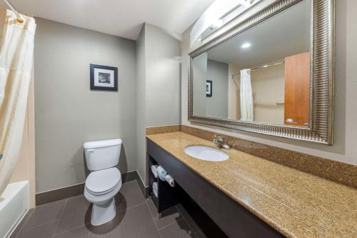 Best Western Plus Midwest City Inn & Suites - image 2