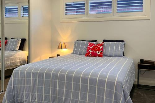 Resort Style Home - CBD Wagga