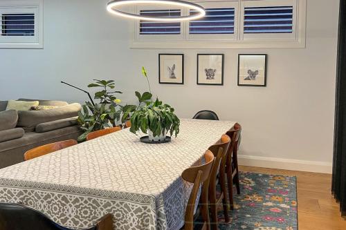 Resort Style Home - CBD Wagga