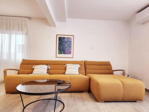 The 7th Haven - 1 BR Apartment Gemayze - main image