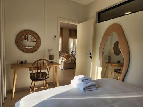 Olea Earth-Inspired Retreat in Gemayze - image 4
