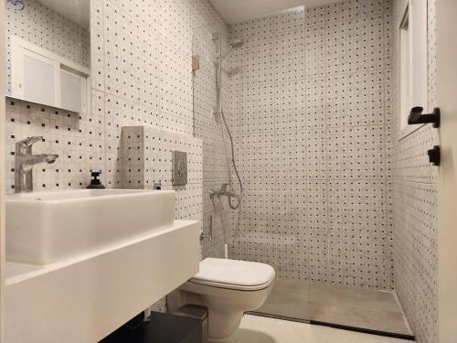 Amazonia Tropical Elegance in Gemayze Amazonia Tropical Elegance in Gemayze