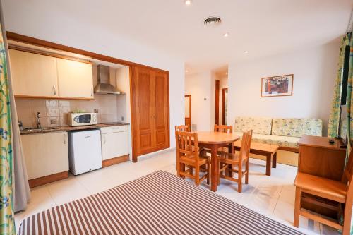Standard Family Apartment image 10