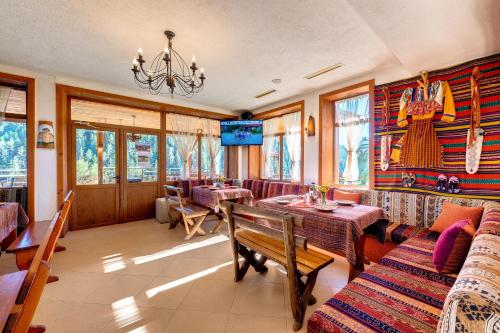 Restaurace, Hotel Mursal in Trigrad