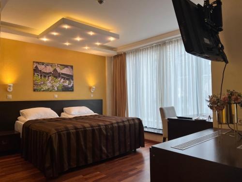 City Boutique Hotel - main image