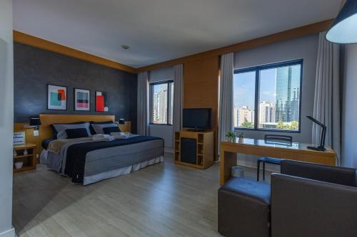 Suíte Home Office (WI-Fi - A/C - Garagem), São Paulo