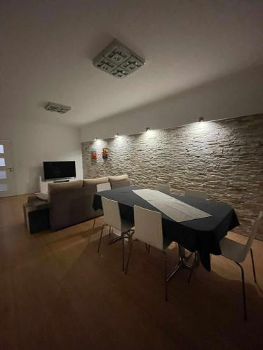 Grande apartamento a 14 km de Lisboa in ไซซัล