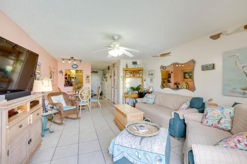 St Augustine Resort Condo - Walk to Crescent Beach in St. Augustine, USA