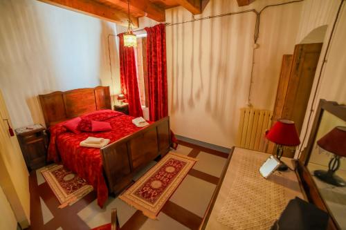 1 double bed, 2 sofa beds