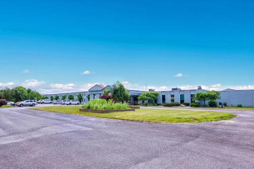 Motel 6 Oriskany, NY