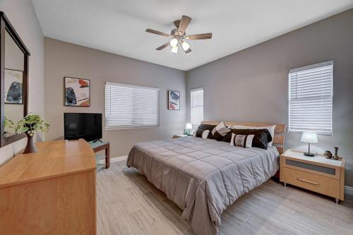 Inviting 1BR 1BA Open Floor Plan