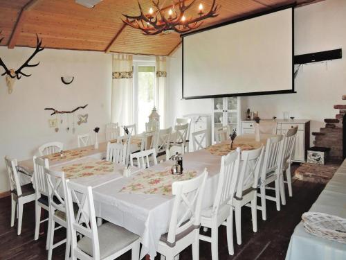 Villa in Troszyn by Lake with Natural Beach, Troszyn (foto 8)