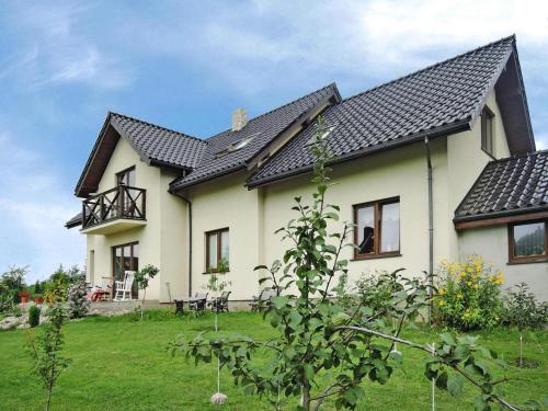 Villa in Troszyn by Lake with Natural Beach, Troszyn (foto 2)