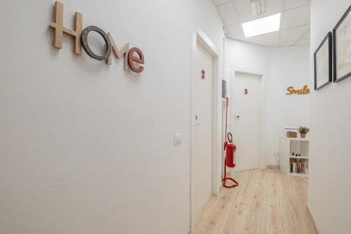 Damiani & Sister Guesthouse - image 14