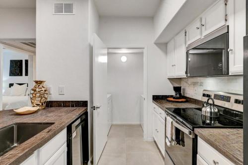 Stylish Southwest Condo