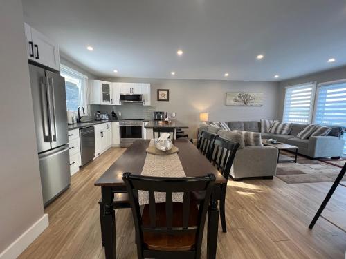 virtuve, The Luxe Lodge in Eagle Lake (ON)