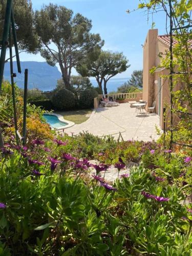 villa les nefliers vue panoramique mer