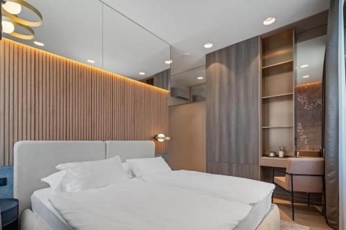 Monamel Luxury Suites