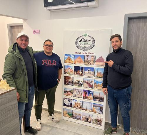 garden pyramid view - image 7