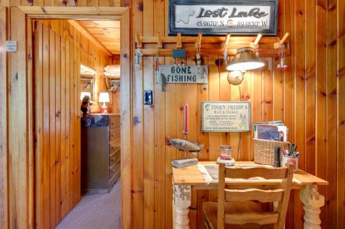 Quaint and Cozy Lake Cabin with Dock and Beach Access! in Sayner, USA