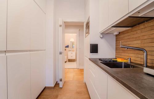 Big Apartment Wroclaw - Center - 4 Rooms - 6 Beds - 2 Balcony - 12 people - 100m2, Breslau (Foto 4)