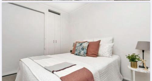 Aura two bedroom1 living room Wifi ,balcony, harbor view, easy parking 1404, Auckland (Foto 11)