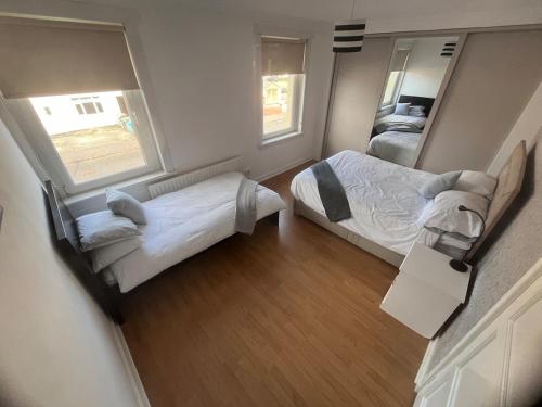 Mitchell House in Orbiston