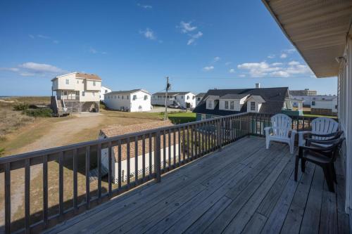 Summer Nights 4 Bedroom Oceanside Home detail