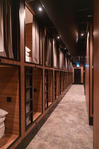 Cabins Hotel Amsterdam 3
