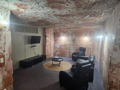 Coober Pedy Experience Motel