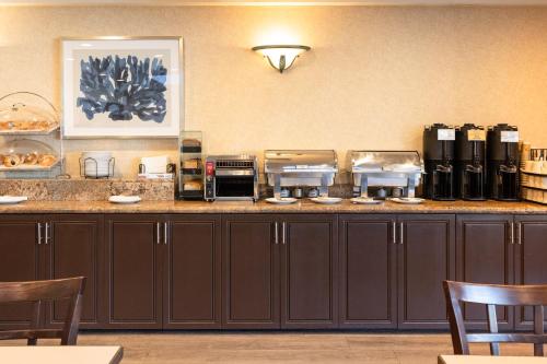 Food and beverages, Maple Tree Inn Hotel in San Jose (CA)
