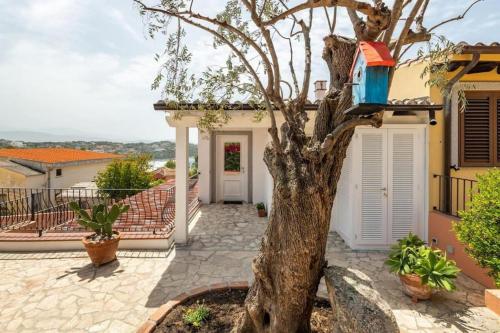 Villa with SEAVIEW TERRACE, close by a sandy beach