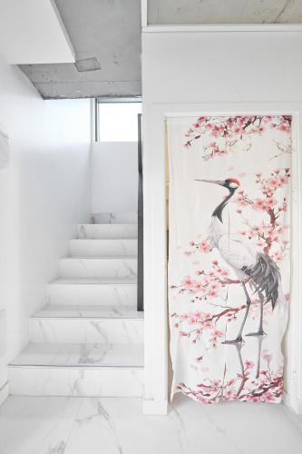B9 Tailored Service Home near Hongik Univ Station - image 2