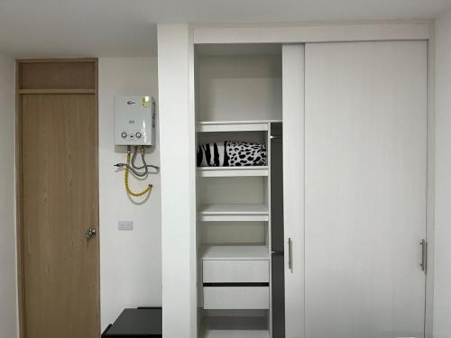 Económico apartamento en el centro de la ciudad, Medellín (fotografie 6)
