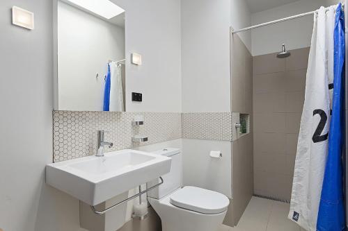 Old Meets New - Point Lonsdale