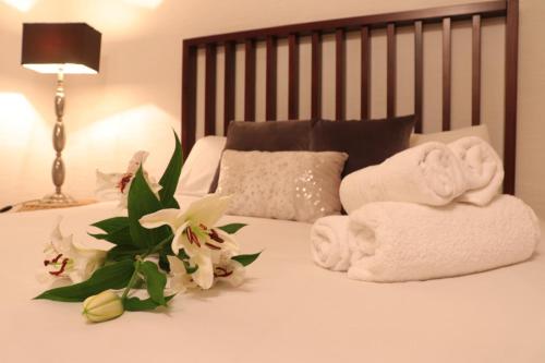 Harmony rooms near มงจูซ