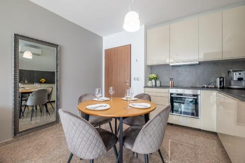 Modern Apartment 3 with Parking next to Bulgaria Mall, Sofia (Foto 6)