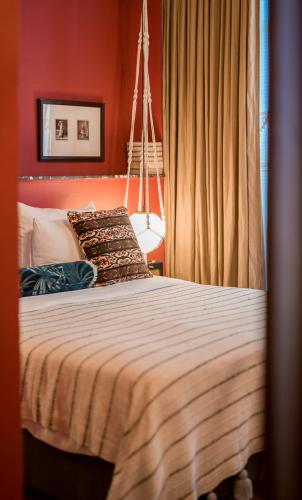 647155729 Communal Hotel Telavi