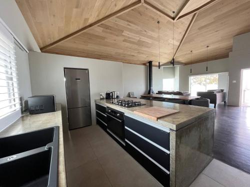 Beach Tower House Luxury Beachfront Villa - image 3