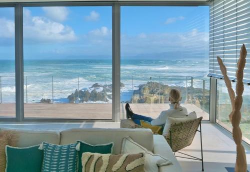 Surrounding environment, Seafront Villa - Whale Bay Luxury Retreat in De Kelders